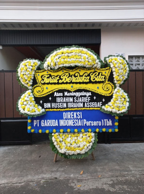 Papan Bunga Duka di Lakologou